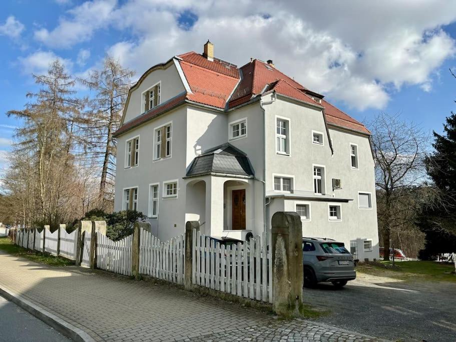 Ferienwohnung Gemuetliches Refugium Am Bahnhof - Perfekt Zum Erkunden Der Saechsischen Schweiz Sebnitz Exterior foto